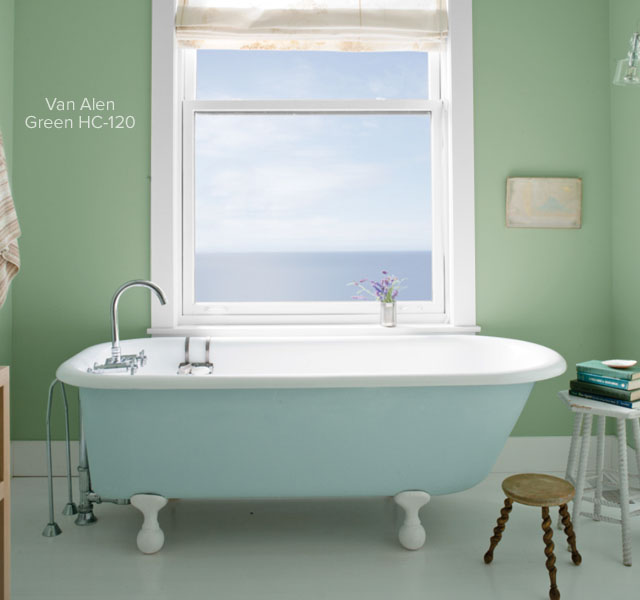 2035-70 Italian Ice Green a Paint Color by Benjamin Moore