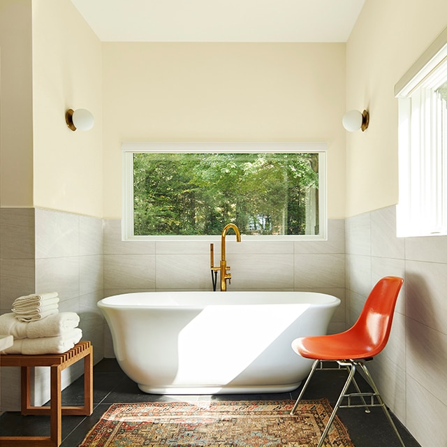 7 Men's Bathroom Color Schemes For A Modern, Masculine Look  Grey bathrooms  designs, Small bathroom decor, Modern bathroom design