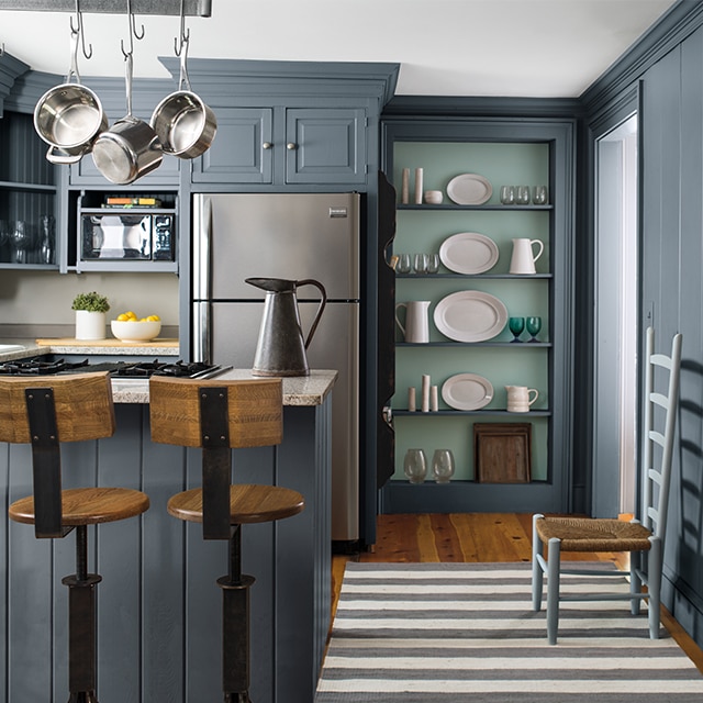 Paint Gallery - Benjamin Moore Oxford Gray - Paint colors and