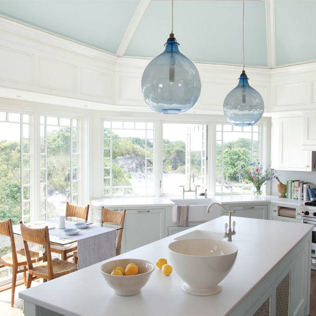 6 Kitchen Color Ideas & Inspiration To Elevate Your Kitchen | Benjamin Moore