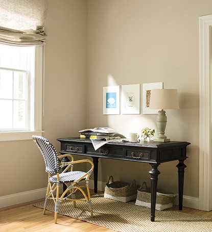 Best Taupe Paint Colors According to Homeowners